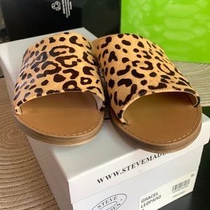 Steve Madden slides